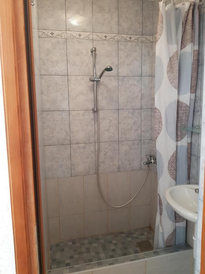 Astra Daire Vir Dış mekan fotoğraf